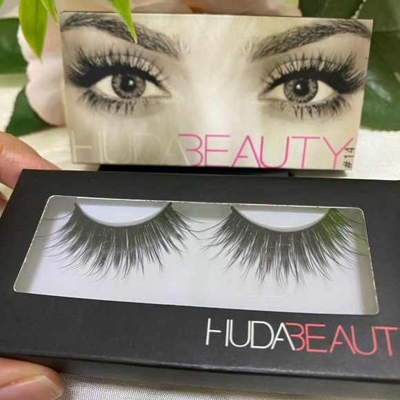 HUDABEAUTY EYELASHES SOPHIA # 14 - Picture 4 of 4